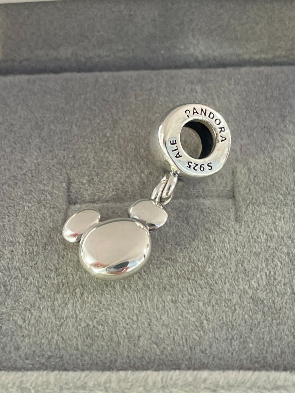Pandora DISNEY Solid Mickey Icon Dangle Charm